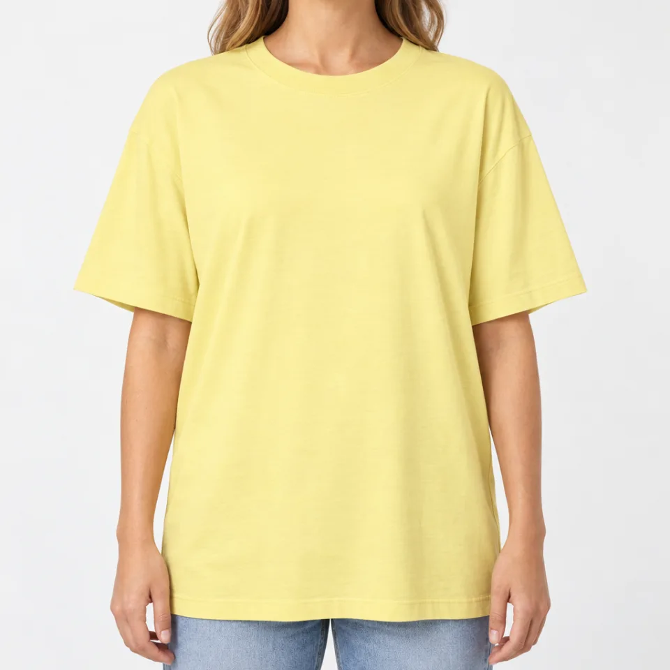 Women´s Boxy Oversized T-Shirt – Light Yellow – Vorderseite