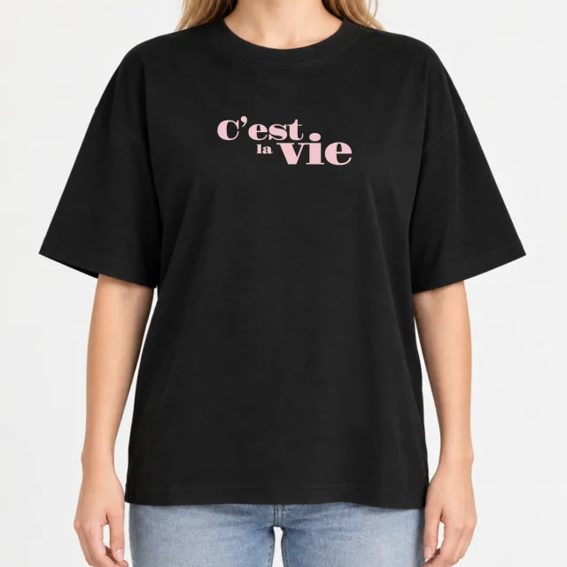 Women´s Boxy Oversized T-Shirt – C’est la vie – Deep Black