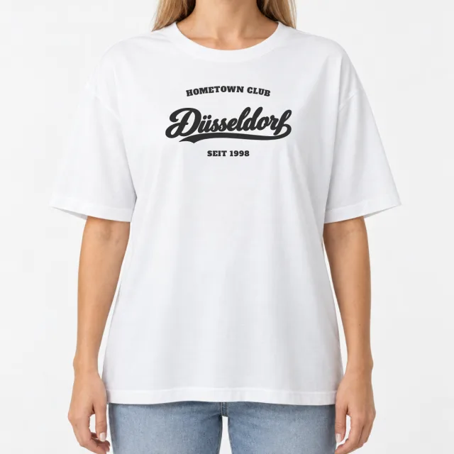 Women´s Boxy Oversized T-Shirt – Hometown Club Düsseldorf – Deep Black